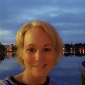 Meet your Posher, Sandy